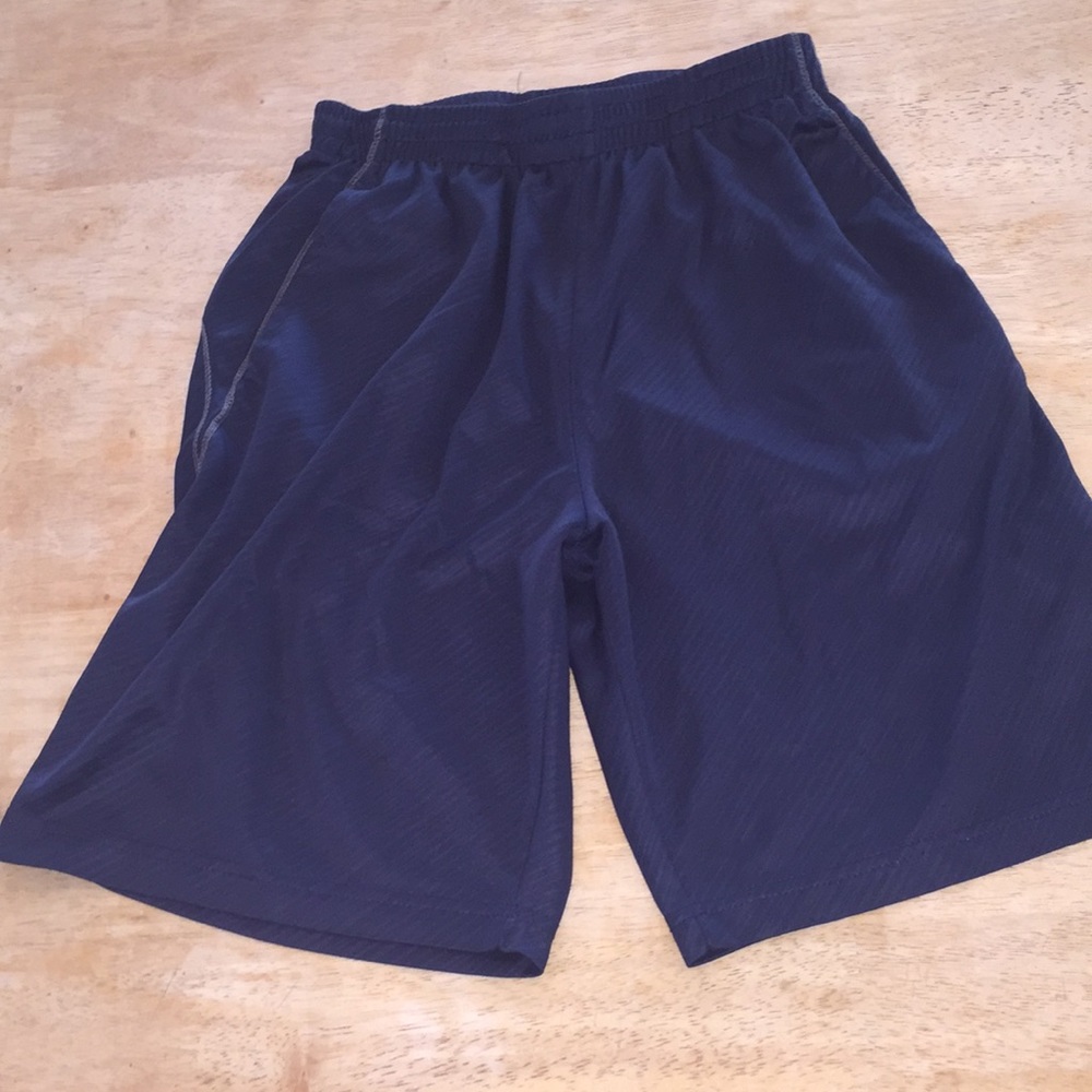 RB3 men’s blue drawstring shorts